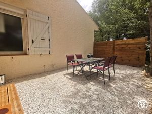 23696275-Ferienwohnung-4-Béziers-300x225-3