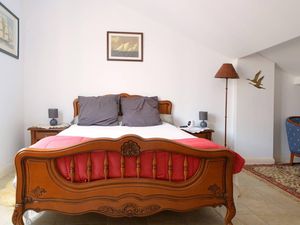 23325256-Ferienwohnung-2-Béziers-300x225-0