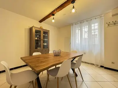 DiningRoom