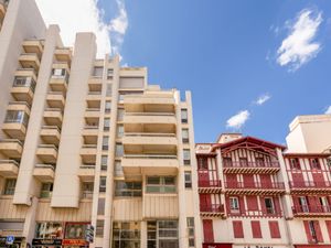 23859646-Ferienwohnung-4-Biarritz-300x225-5