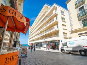 23840500-Ferienwohnung-6-Biarritz-300x225-5