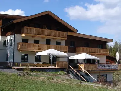 Ferienwohnung für 7 Personen (60 m²) in Biberwier 1/10