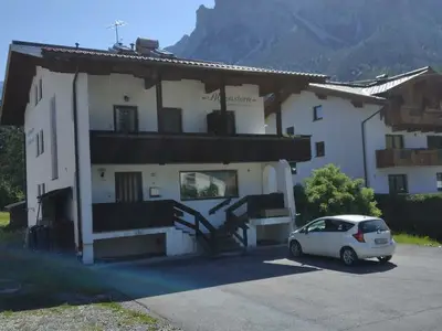 Ferienwohnung für 8 Personen (118 m²) in Biberwier 1/9