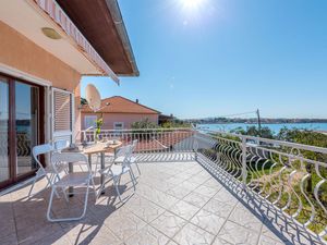 balcony-terrace