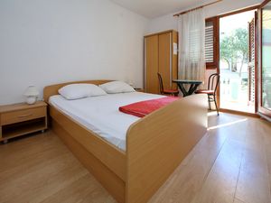 18323781-Ferienwohnung-2-Bibinje-300x225-3