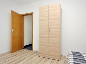 19388099-Ferienwohnung-4-Bibinje-300x225-5