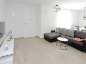 23449656-Ferienwohnung-4-Bibinje-300x225-3