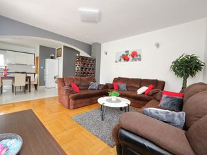 23934031-Ferienwohnung-7-Bibinje-300x225-2