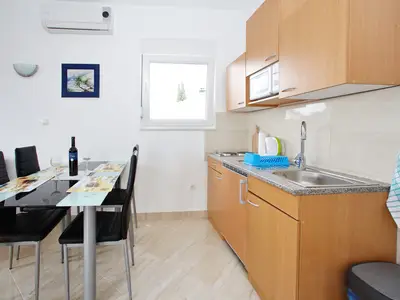 Ferienwohnung für 4 Personen (44 m²) in Bibinje 2/10