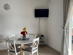 23932869-Ferienwohnung-4-Bibinje-300x225-4