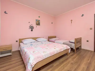 Ferienwohnung für 8 Personen (100 m²) in Bibinje 10/10