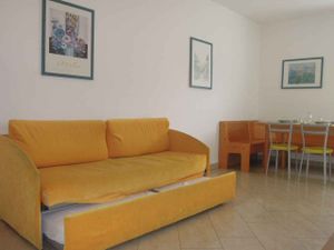 23770155-Ferienwohnung-6-Bibione-300x225-4