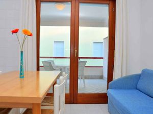 23770161-Ferienwohnung-6-Bibione-300x225-5