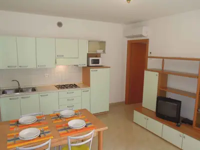 Ferienwohnung für 5 Personen (45 m²) in Bibione 6/10