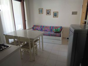 23770879-Ferienwohnung-4-Bibione-300x225-2