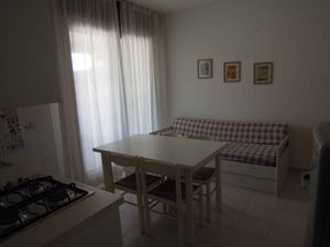 23770884-Ferienwohnung-4-Bibione-300x225-4