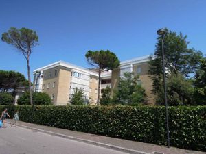 23770934-Ferienwohnung-3-Bibione-300x225-2