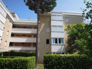 23770959-Ferienwohnung-6-Bibione-300x225-3