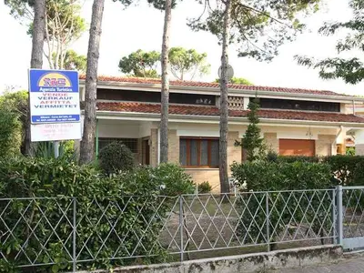 Ferienwohnung für 8 Personen (80 m²) in Bibione 1/10