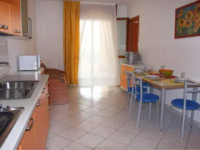 Ferienwohnung für 7 Personen (60 m²) in Bibione 2/10