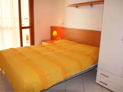 Ferienwohnung für 7 Personen (60 m²) in Bibione 4/10
