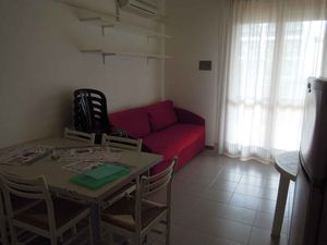 23771068-Ferienwohnung-6-Bibione-300x225-2