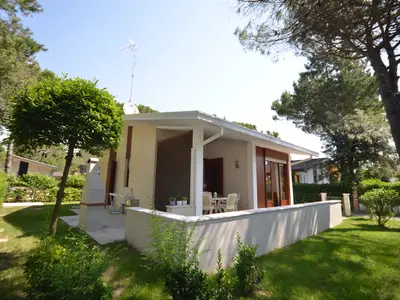 Ferienwohnung für 8 Personen (50 m²) in Bibione 6/10