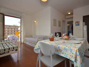 23778824-Ferienwohnung-5-Bibione-300x225-5