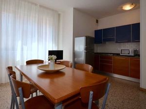 23778829-Ferienwohnung-4-Bibione-300x225-4