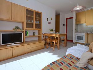 23778898-Ferienwohnung-4-Bibione-300x225-5