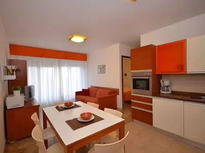 Ferienwohnung für 8 Personen (58 m²) in Bibione 3/10