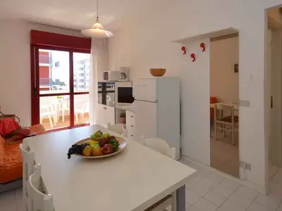 Ferienwohnung für 5 Personen (35 m²) in Bibione 4/10