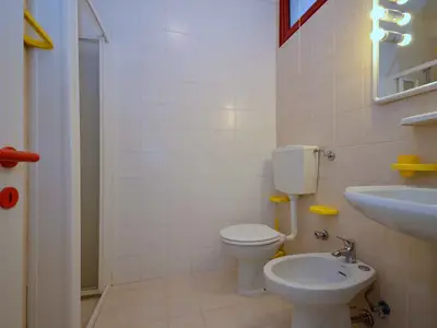 Ferienwohnung für 5 Personen (35 m²) in Bibione 6/10