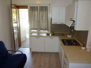 23778910-Ferienwohnung-5-Bibione-300x225-3