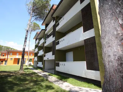 Ferienwohnung für 5 Personen (45 m²) in Bibione 3/10