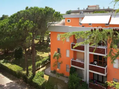 Ferienwohnung für 6 Personen (45 m²) in Bibione 1/10