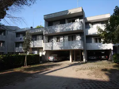 Ferienwohnung für 5 Personen (45 m²) in Bibione 2/10