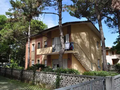 Ferienwohnung für 4 Personen (40 m²) in Bibione 1/10
