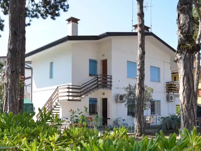 Ferienwohnung für 7 Personen (40 m²) in Bibione 1/10