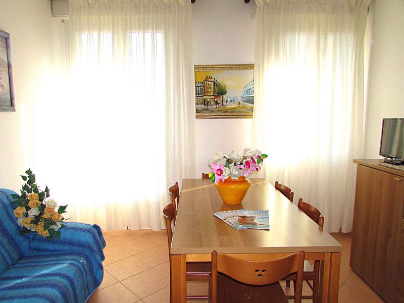 23779677-Ferienwohnung-6-Bibione-800x600-1