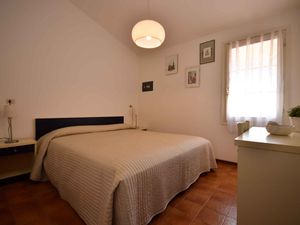 23779752-Ferienwohnung-6-Bibione-300x225-3