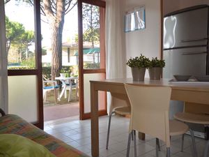 23779748-Ferienwohnung-6-Bibione-300x225-2