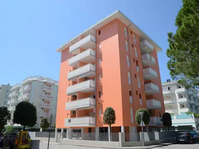 Ferienwohnung für 6 Personen (55 m²) in Bibione 1/10