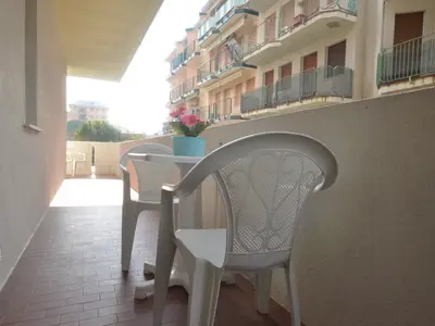 Ferienwohnung für 4 Personen (35 m²) in Bibione 2/10