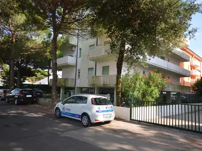 Ferienwohnung für 4 Personen (35 m²) in Bibione 1/10
