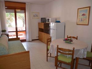 23779833-Ferienwohnung-5-Bibione-300x225-4