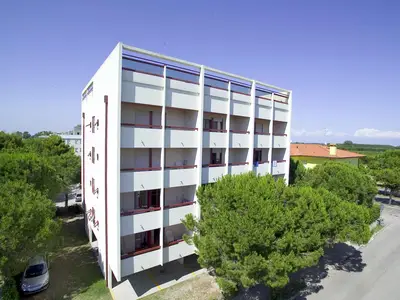 Ferienwohnung für 5 Personen (35 m²) in Bibione 5/10