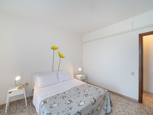 23779840-Ferienwohnung-4-Bibione-300x225-3