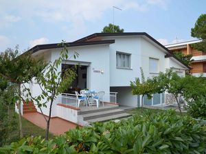 23779865-Ferienwohnung-5-Bibione-300x225-2