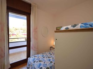 23779888-Ferienwohnung-6-Bibione-300x225-5